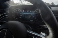 Mercedes-Benz-E220d-4Matic-11