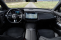 Mercedes-Benz-E220d-4Matic-21