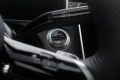 Mercedes-Benz-E220d-4Matic-6