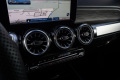 Mercedes-Benz-GLB220d-4Matic-2