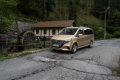 Mercedes-Benz-V300d-4Matic-1