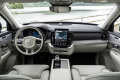 Volvo-XC90-T8-Ultra-Dark-Mulberry-red-27
