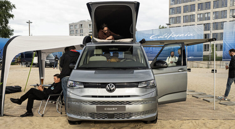 Volkswagen T7 California intro Berlin