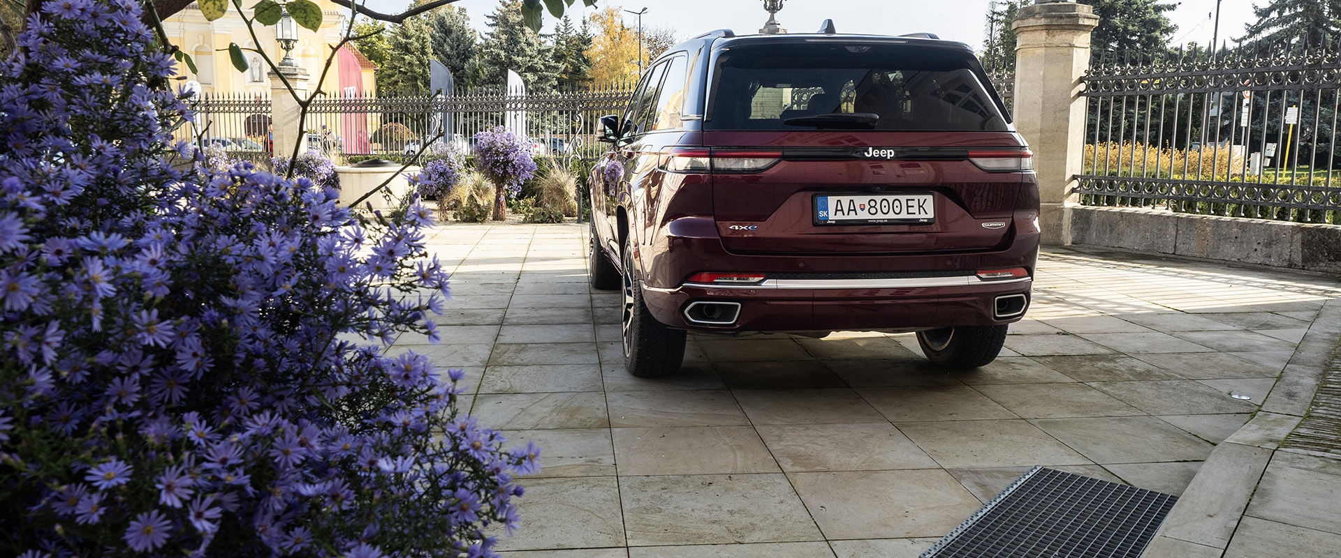 Jeep Grand Cherokee EU Summit Reserve