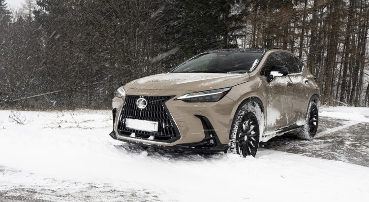 Lexus NX350H Overtrail