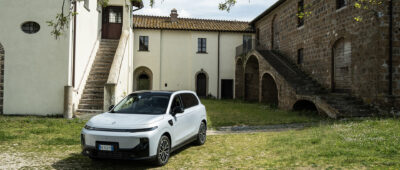 Leapmotor B10 Hybrid EV