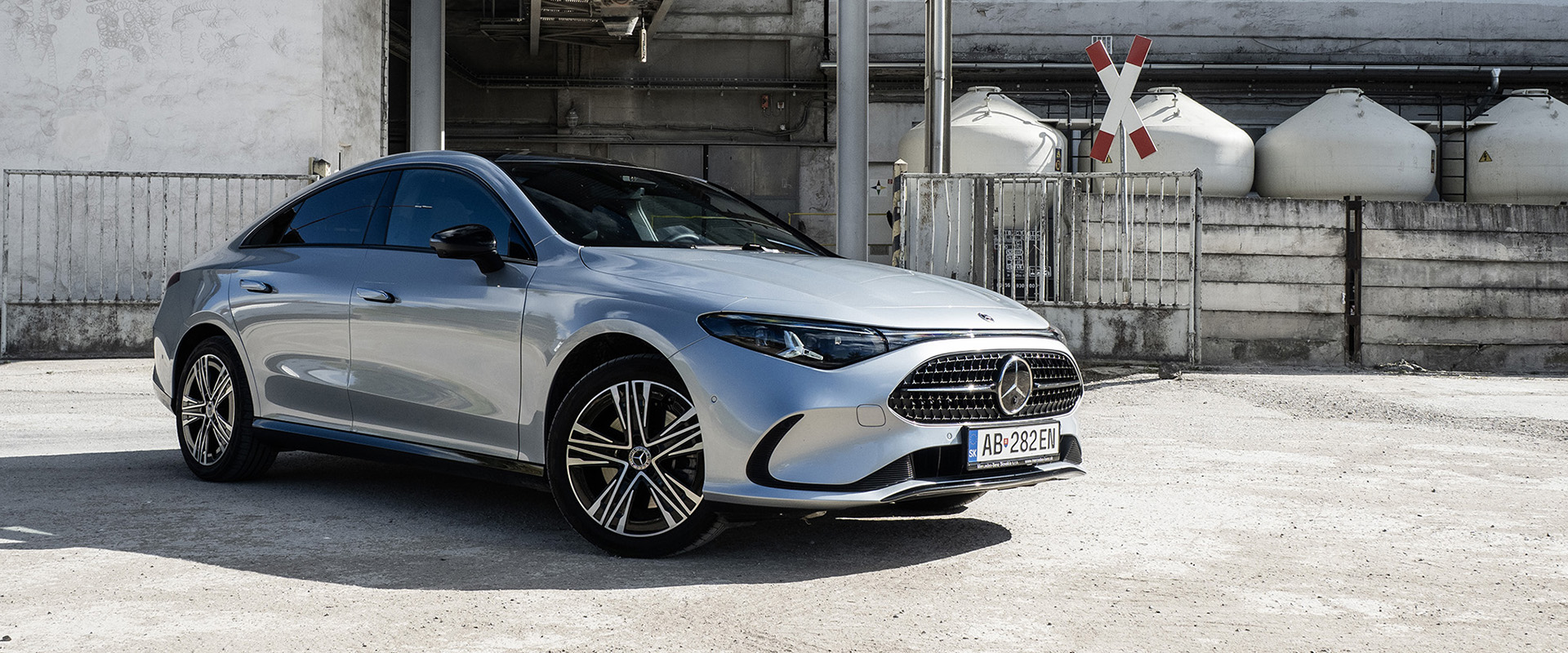 Mercedes-Benz CLA 200