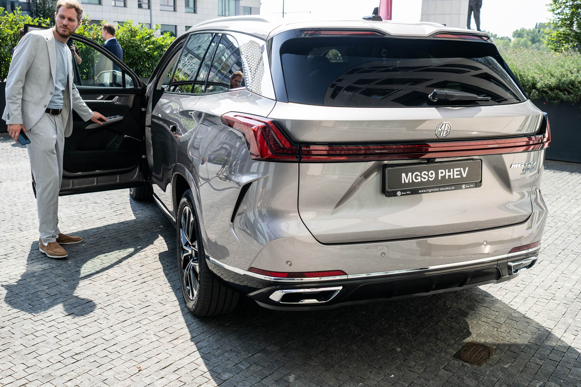 MG S9 PHEV