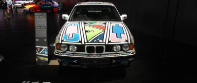 BMW Art Cars - 12 Esther Mahlangu BMW 525i