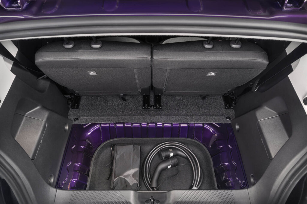 Nissan Pixo EV