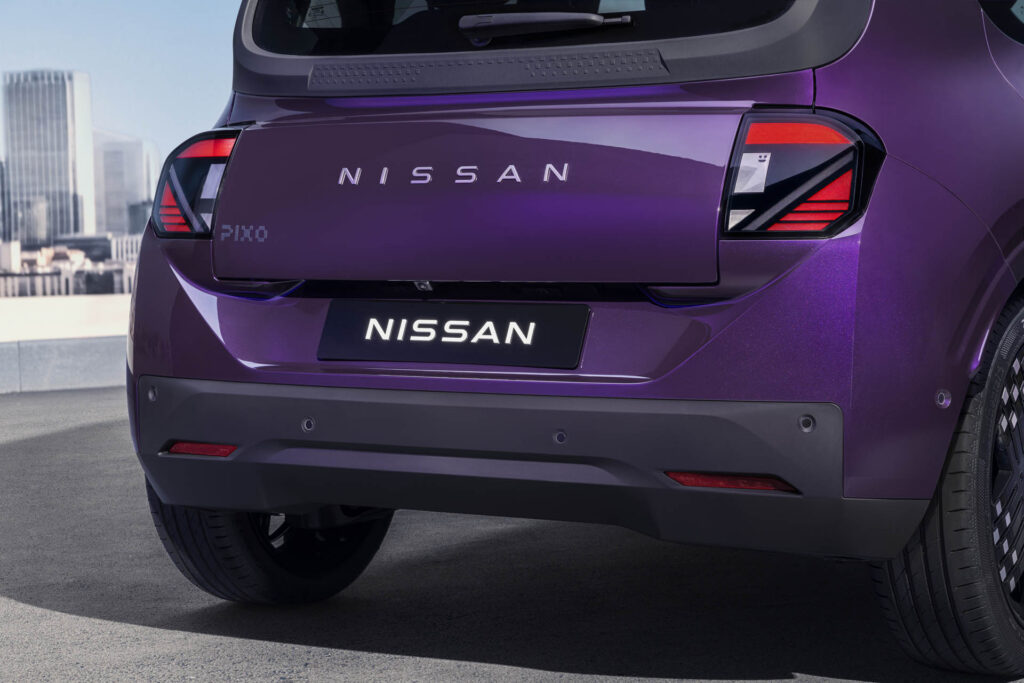 Nissan Pixo EV
