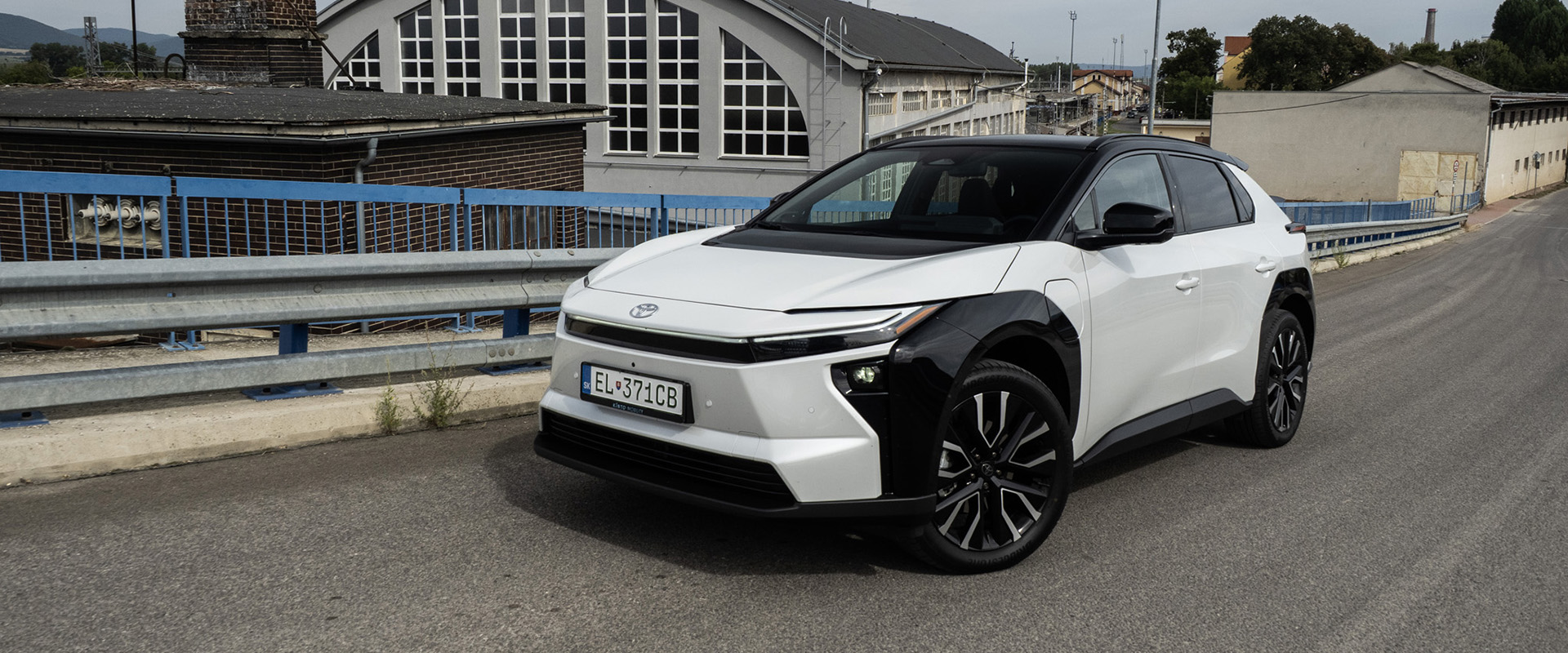 Toyota bZ4x AWD Executive